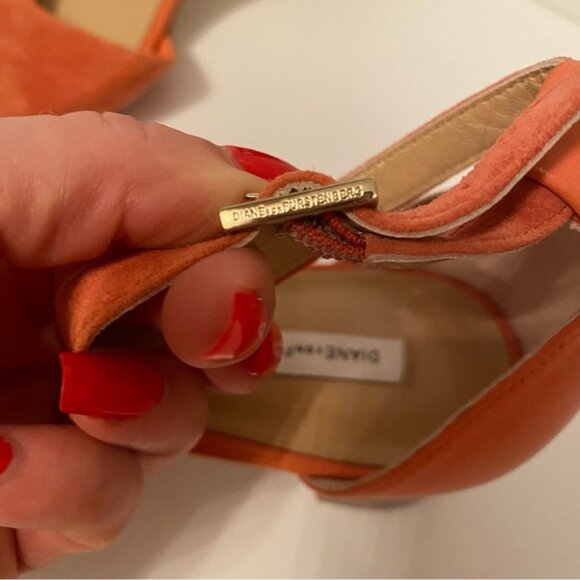 DIANE VON FURSTENBERG SANDALS BLOCK HEELS PEACH CORAL SUEDE LEATHER - Picture 10 of 13
